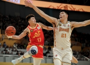 开云体育下载-广东男篮再次大胜，豪取七连胜