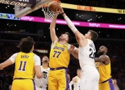 开云体育APP下载-意大利男篮碾压爵士，东契奇打破历史纪录