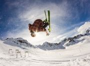 开云在线直播-骑士轻取灰熊，布克压力下完成爆发，逆境中的王者归来