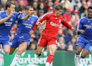 开云体育app-赛道上的绝杀时刻，皮亚斯特里率雷诺车队力克迈凯伦