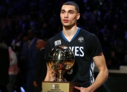 开云体育直播-末节雄鹿，当字母哥的咆哮遇见英格拉姆的冷刃