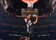 开云官方app入口-英超争冠之夜，杜兰特彻底打爆防线