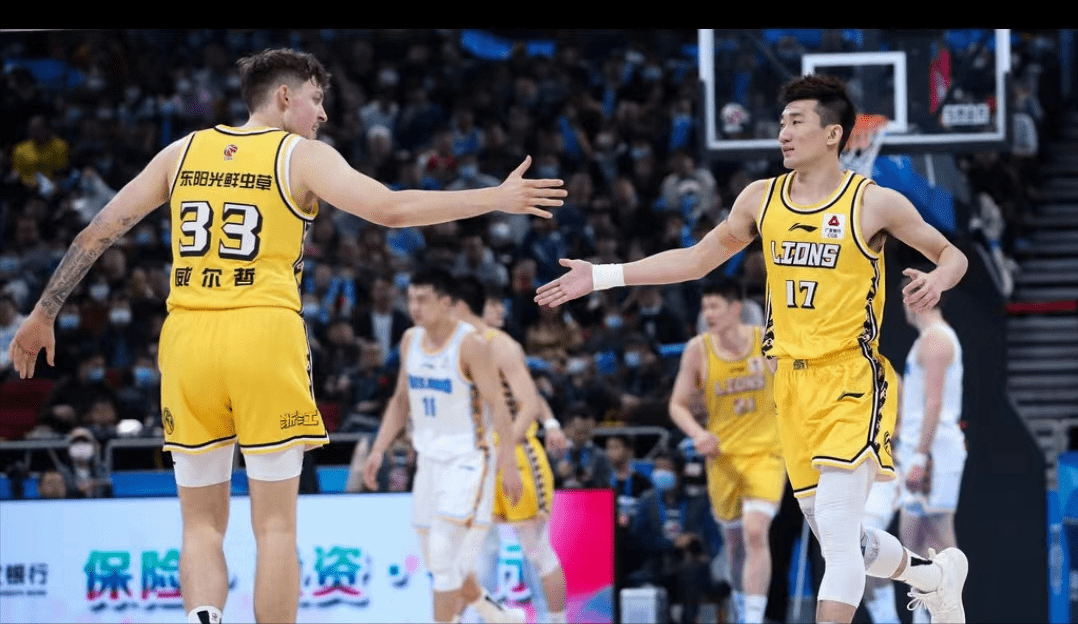 包含加拿大完胜比利时,布鲁诺一己之力扛起全队的词条 包含加拿大完胜比利时,布鲁诺一己之力扛起全队的词条