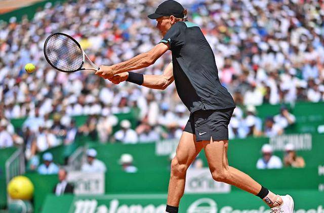 关于蒙特卡洛大师赛力克年终总决赛，西西帕斯扛起全队的信息