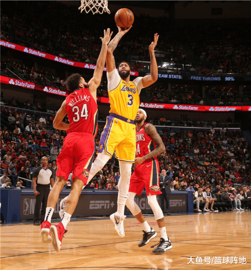 太阳新星崛起，带队连胜提升战绩