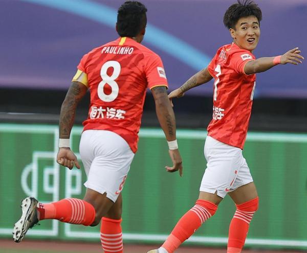 包含广州德比：恒大战平富力，悬念仍在的词条