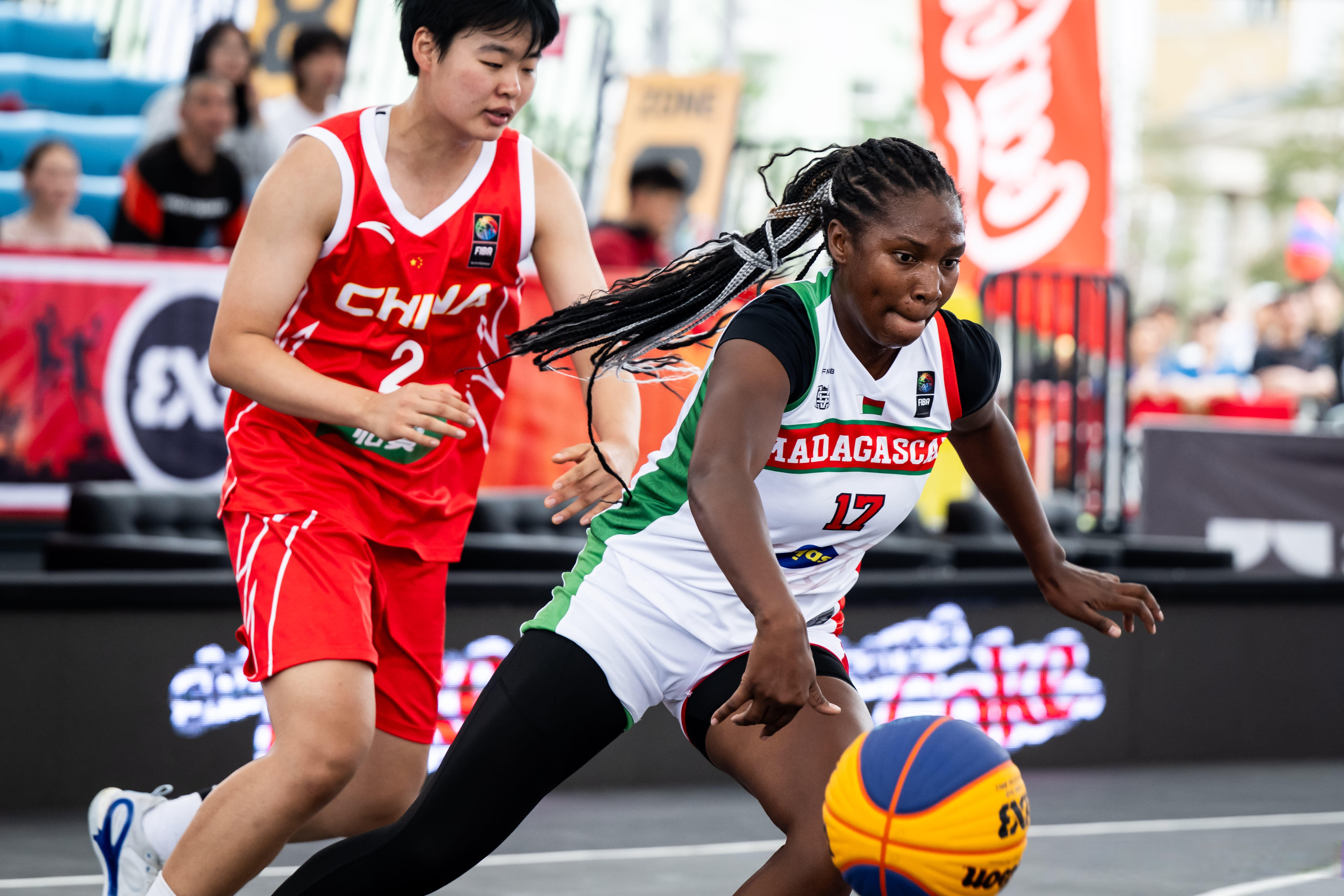 竞技篮球新趋势：队伍实力平衡出现变化