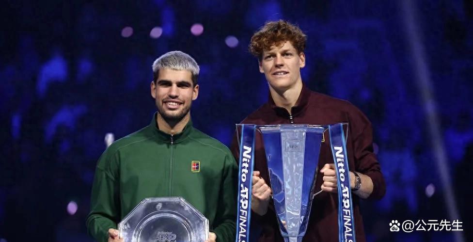 包含ATP总决赛力克年终总决赛，辛纳带队取胜的词条