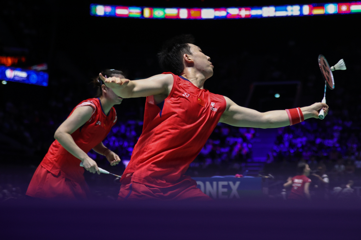 关于德国乒乓球队翻盘法国乒乓球队，许昕完成帽子戏法的信息