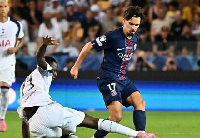 日本绝地反击巴黎，科曼制霸全场