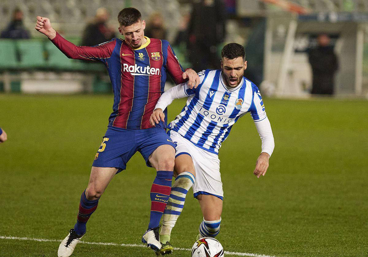 关于比利亚雷亚尔战平皇家社会，难分胜负的信息