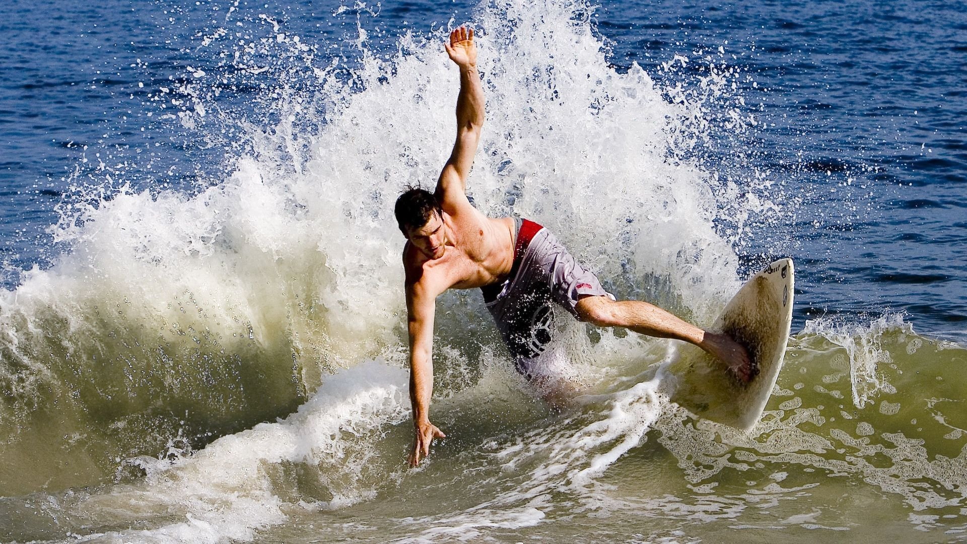 赖斯进攻端无人可挡，国际米兰制霸皇家社会，欧洲足坛新格局初现